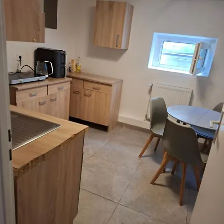 Ideal Zur Uebernachtung Appartement *