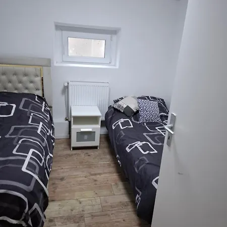 Appartement Ideal Zur Uebernachtung *